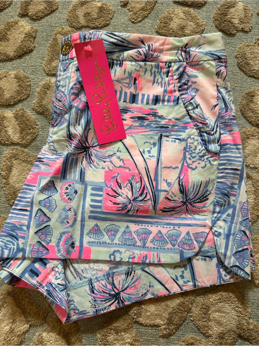 NWT- Lilly Pulitzer Ruffle Adie Short | Size 2 💙🩷